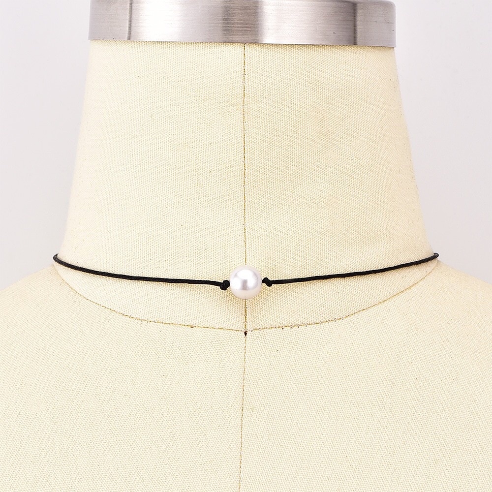 Pearl Choker Necklace - Picture 3 of 4